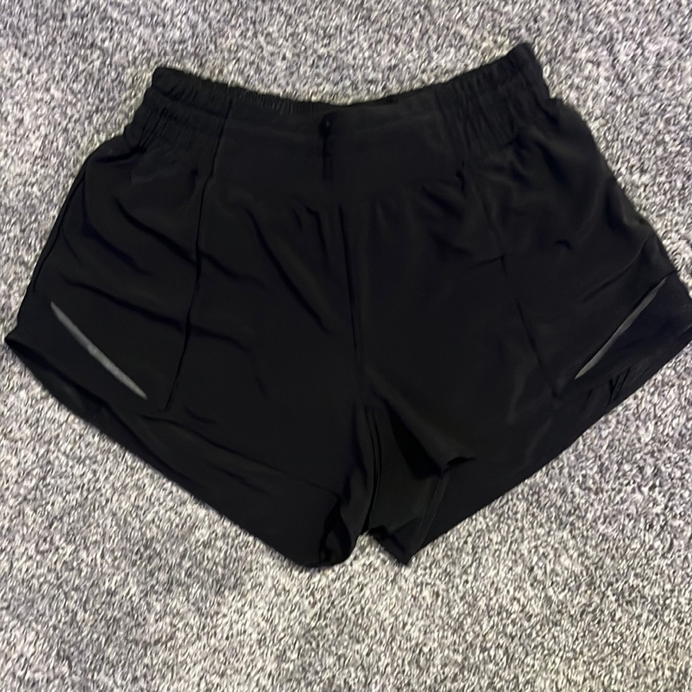 Black Lululemon Hotty Hots
